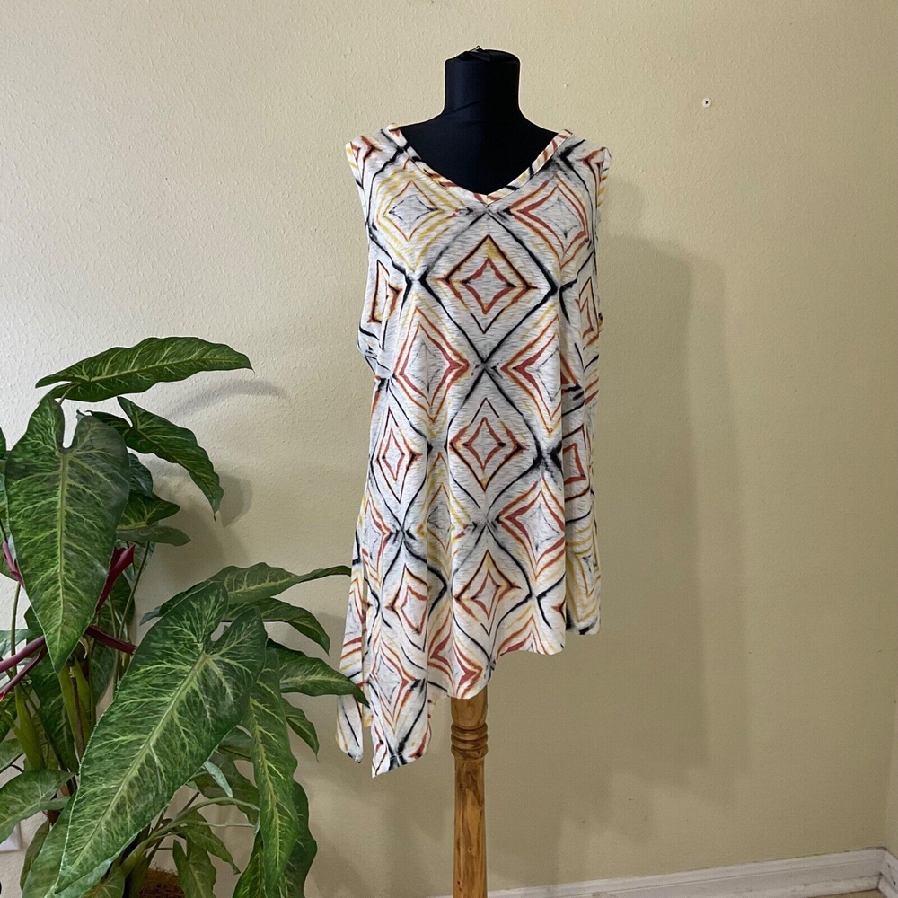 Lane Bryant Tunic Top Geometric print asymmetric tie hem sleeveless size 14 /16